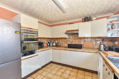 4 bedroom detached house for sale, Westcliff Drive, Sheerness ME12