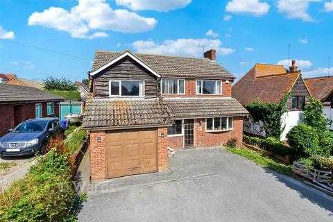 4 bedroom detached house for sale, Westcliff Drive, Sheerness ME12