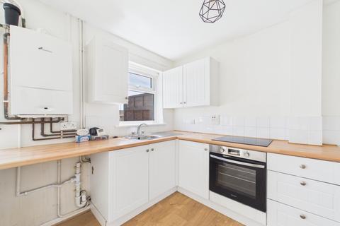 2 bedroom terraced house to rent, The Bassetts, Stroud, Gloucestershire, GL5