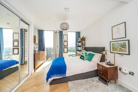 2 bedroom flat for sale, Surrey Quays Road, London SE16