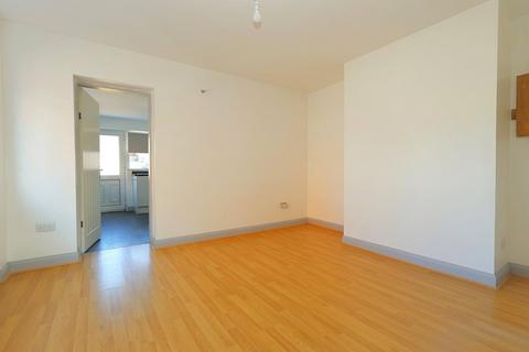 3 bedroom semi-detached house for sale, Leeds Old Road, Heckmondwike, West Yorkshire, WF16
