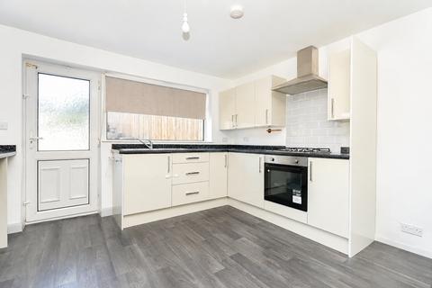 3 bedroom semi-detached house for sale, Leeds Old Road, Heckmondwike, West Yorkshire, WF16