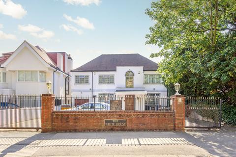 5 bedroom house for sale, Tenterden Grove, Hendon, London, NW4