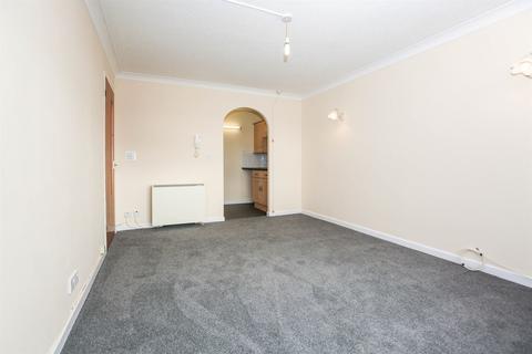 1 bedroom retirement property to rent, 25 Homecourt House, Bartholomew Street West EX4