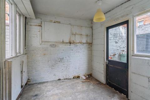 6 bedroom terraced house to rent, *HMO* Albury Road, Jemsond, NE2
