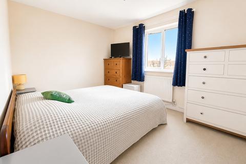 2 bedroom terraced house to rent, Drift Close, Cirencester, Gloucestershire, GL7