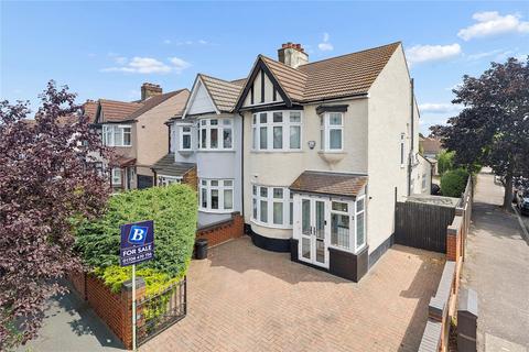 Hyland Way, Hornchurch, RM11
