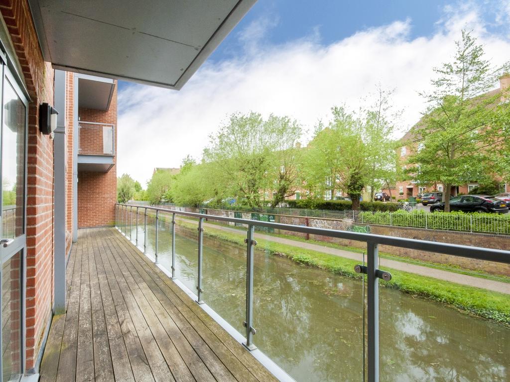 Apartment in Oxford, Jericho - View 4