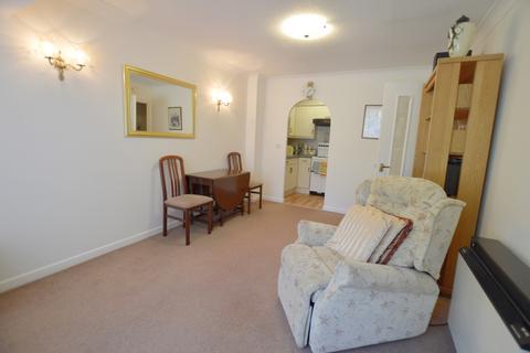 1 bedroom flat for sale, Homelake House, 40 Station Road, Parkstone, Poole, Dorset, BH14
