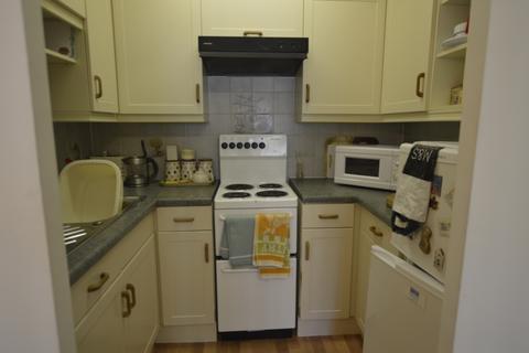 1 bedroom flat for sale, Homelake House, 40 Station Road, Parkstone, Poole, Dorset, BH14