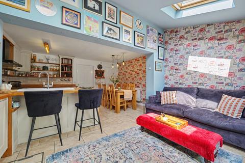 3 bedroom semi-detached house for sale, Weare Close, Billesdon, LE7