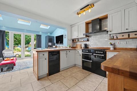 3 bedroom semi-detached house for sale, Weare Close, Billesdon, LE7