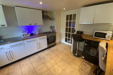 2 bedroom cottage to rent, Church Walk, Wellesbourne, CV35