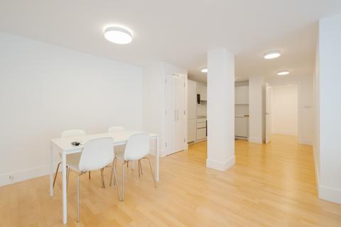 1 bedroom flat to rent, High Timber Street London EC4V