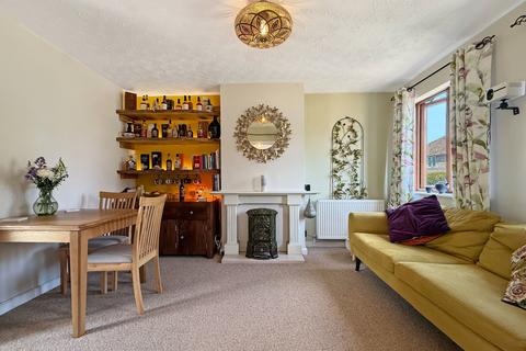 2 bedroom semi-detached house for sale, Ashe Crescent, Chippenham SN15