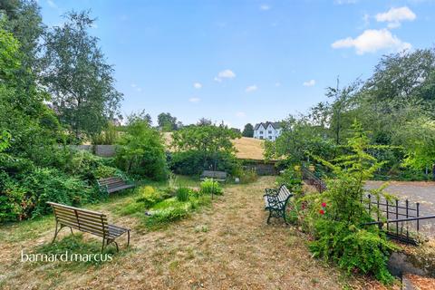 1 bedroom apartment for sale, Rose Hill, Dorking