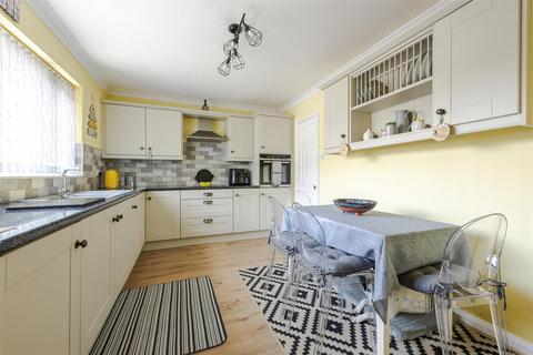 3 bedroom detached house for sale, Grove Street, Kirton Lindsey