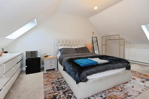 4 bedroom semi-detached house for sale, Haden Hill, WOLVERHAMPTON, West Midlands, WV3