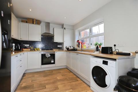 4 bedroom semi-detached house for sale, Haden Hill, WOLVERHAMPTON, West Midlands, WV3