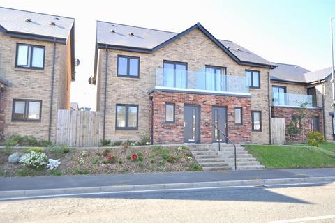 3 bedroom semi-detached house for sale, Gwenllian Gardens, Mynyddygarreg, Kidwelly
