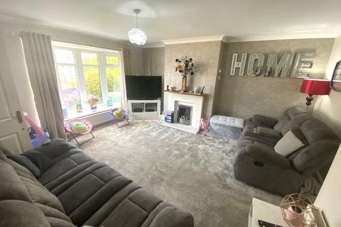 3 bedroom townhouse for sale, 65 Harewood Drive, Royton OL2 5TB
