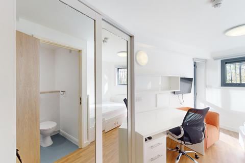 Studio to rent, Pitt Street, Newcastle upon Tyne NE4