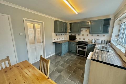 2 bedroom house to rent, Murray Road, Sheffield, S21