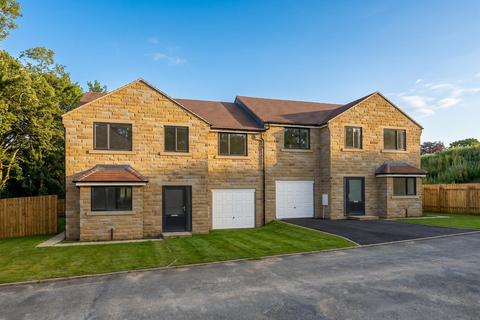 4 bedroom semi-detached house for sale, Storthes Hall Lane, Huddersfield HD8