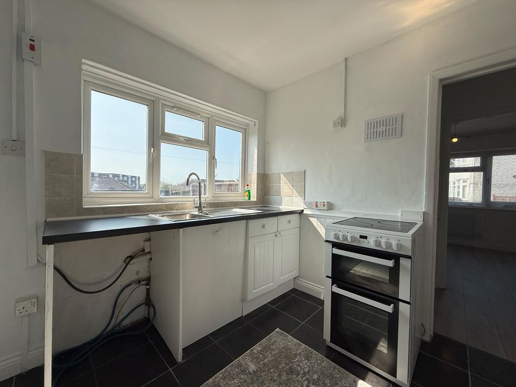 Bursledon Road, Southampton, SO19 - View 3