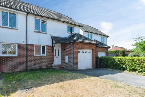 4 bedroom semi-detached house for sale, Spetisbury Close, Bournemouth