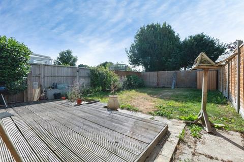 4 bedroom semi-detached house for sale, Spetisbury Close, Bournemouth