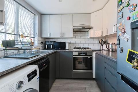4 bedroom semi-detached house for sale, Spetisbury Close, Bournemouth
