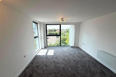 2 bedroom apartment to rent, Willow Court, Salford M6