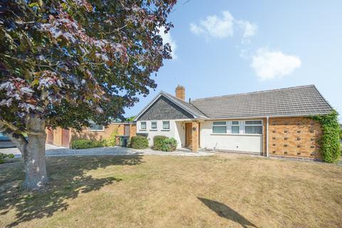 4 bedroom detached bungalow for sale, Ripple Road, Droitwich, WR9
