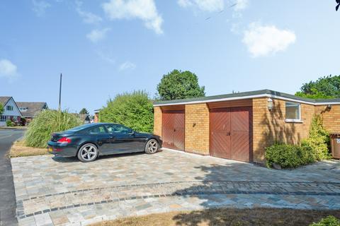 4 bedroom detached bungalow for sale, Ripple Road, Droitwich, WR9
