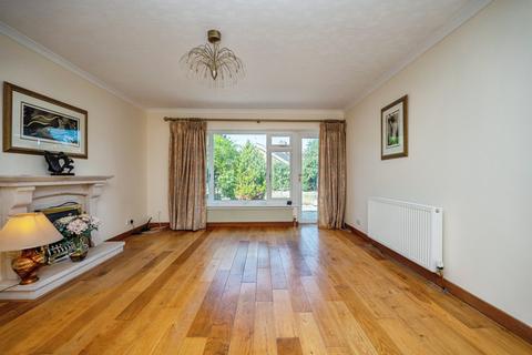 4 bedroom detached bungalow for sale, Ripple Road, Droitwich, WR9