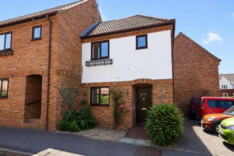 2 bedroom end of terrace house for sale, Heritage Court, Glastonbury