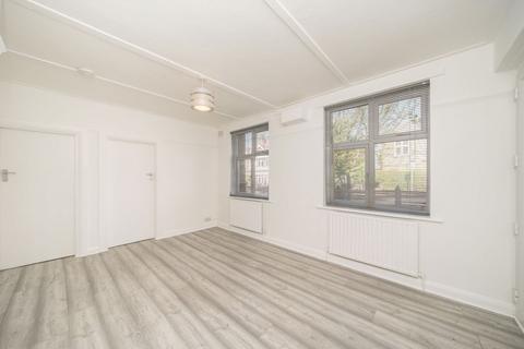 undefined, Norbiton Avenue, Kingston Upon Thames KT1