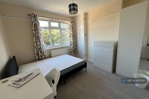 3 bedroom semi-detached house to rent, Princess Avenue, Nottingham, NG9
