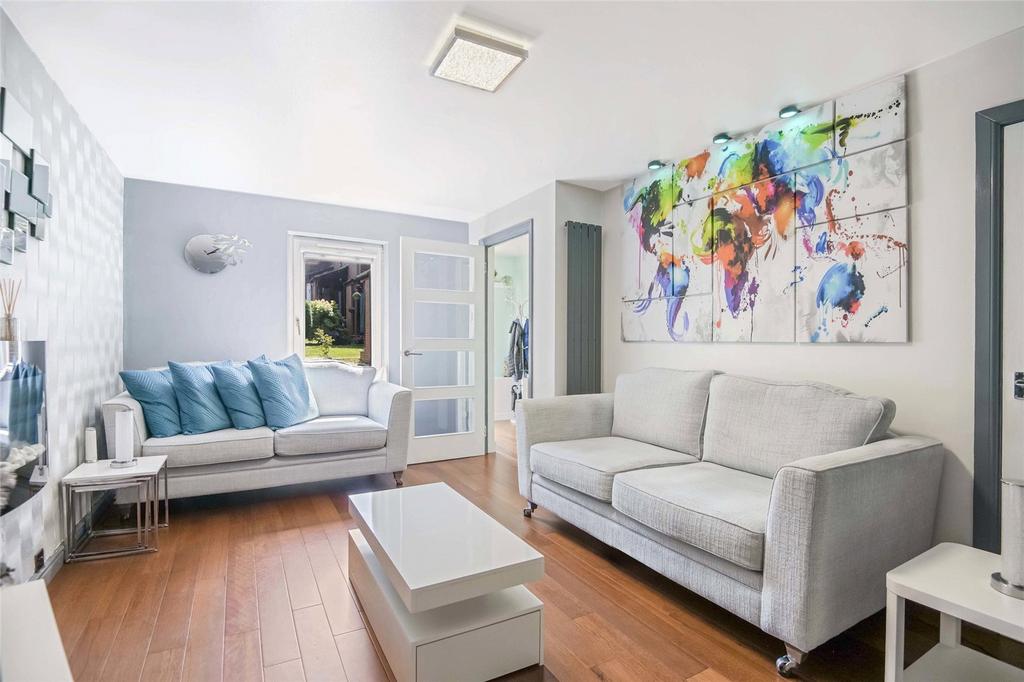 House in Rutherglen, Burnside - View 5