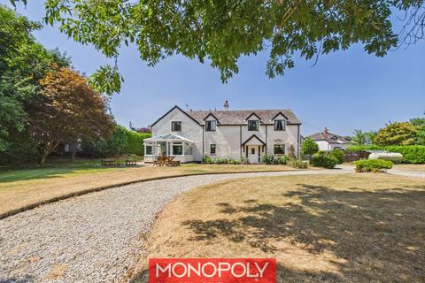 5 bedroom country house for sale, Lower Denbigh Road, St. Asaph LL17
