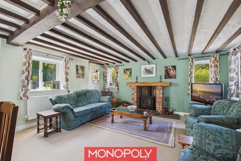 5 bedroom country house for sale, Lower Denbigh Road, St. Asaph LL17