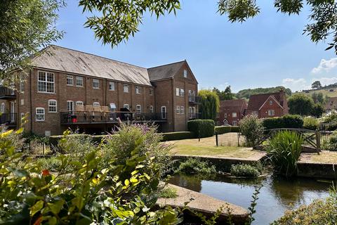 undefined, Glory Mill Lane, Wooburn Green, HP10