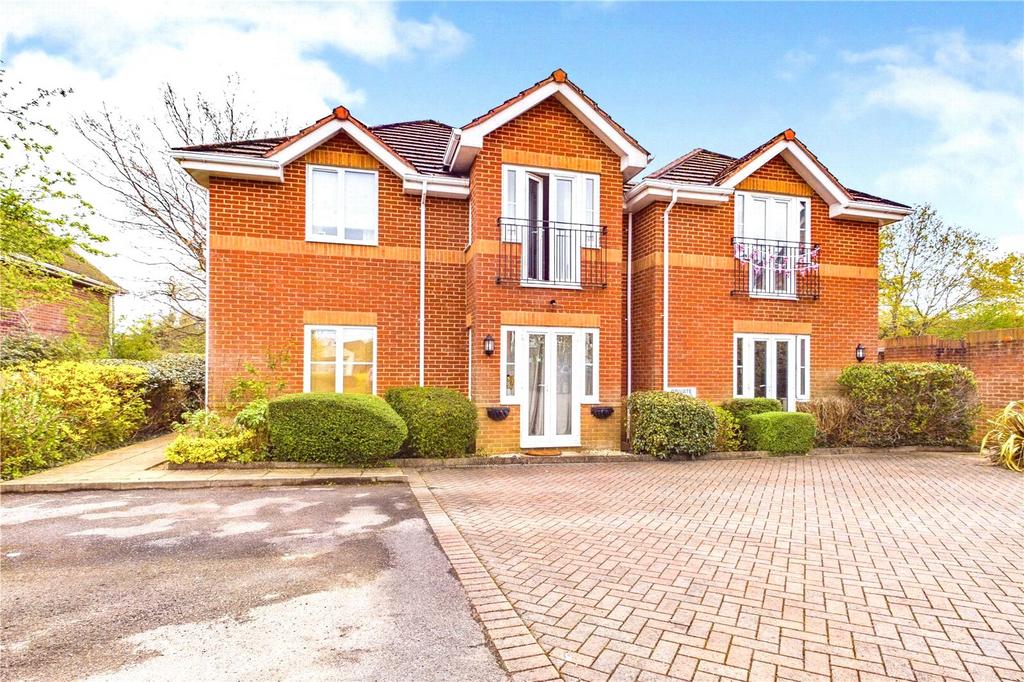 City Road, Tilehurst, Reading, Berkshire, RG31