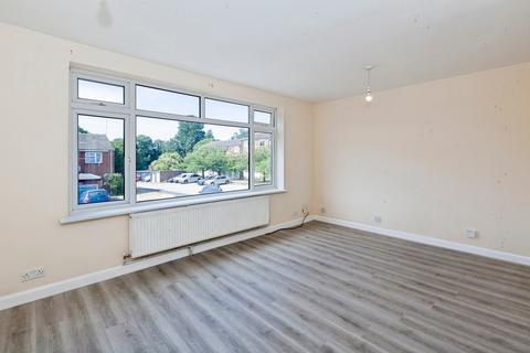 4 bedroom terraced house to rent, Weekes Drive, Slough, Berkshire, SL1