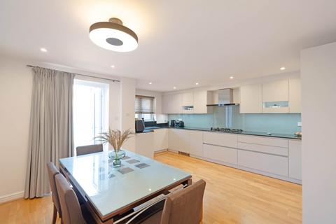 5 bedroom townhouse for sale, Winery Lane, Kingston Upon Thames
