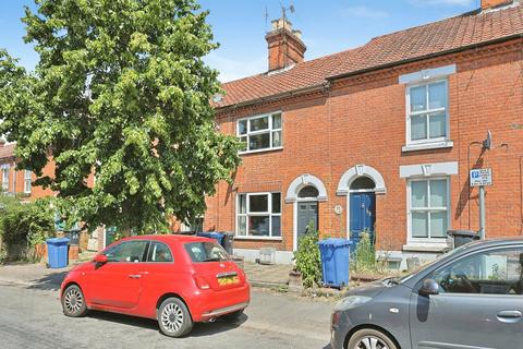 2 bedroom terraced house for sale, Glebe Road, Norwich