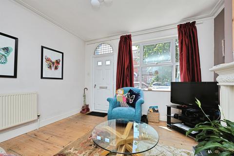 2 bedroom terraced house for sale, Glebe Road, Norwich