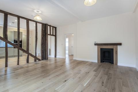 2 bedroom flat to rent, Bucklersbury, Hitchin, Hertfordshire, SG5