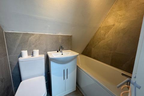 1 bedroom flat to rent, To Let - Albany Building, Lord Street, Southport, PR8